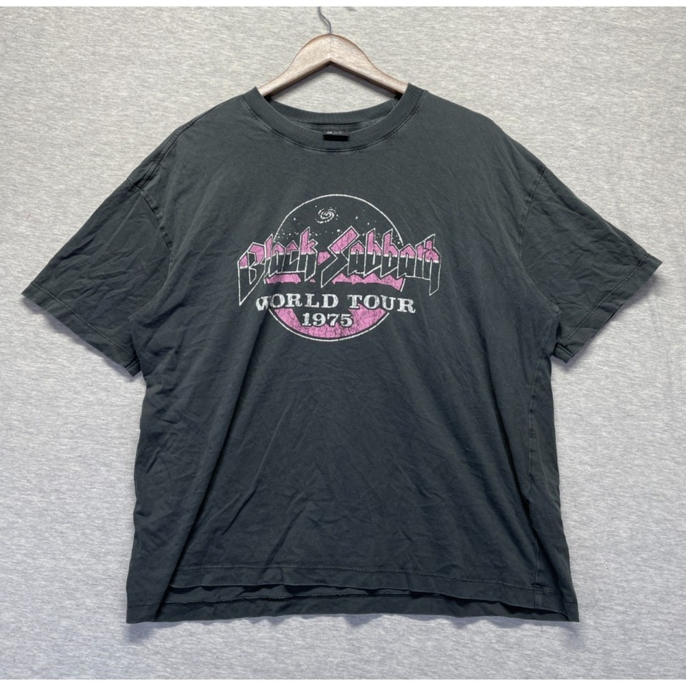 Cotton On The LCN Boxy T Shirt Womens Medium Black Sabbath 1975 World Tour Band